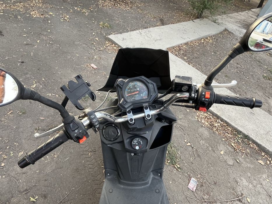 Продам мопед 150куб