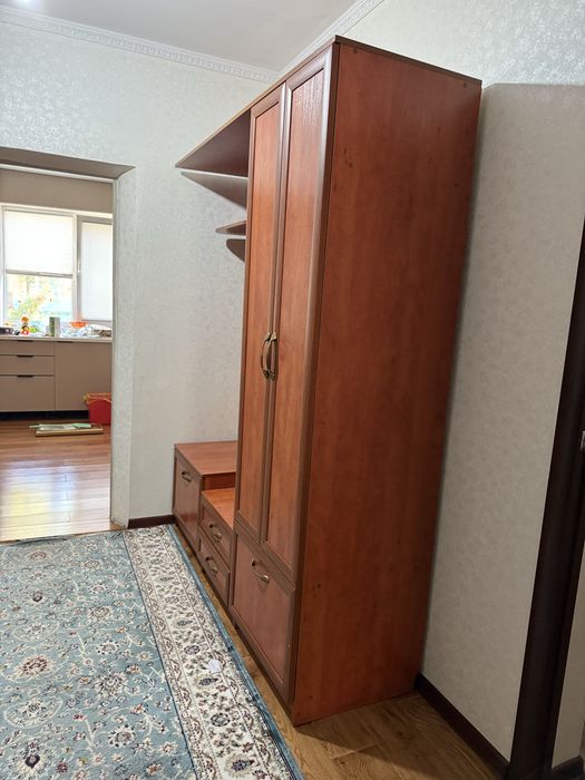 Продается шкаф ,для прихожей