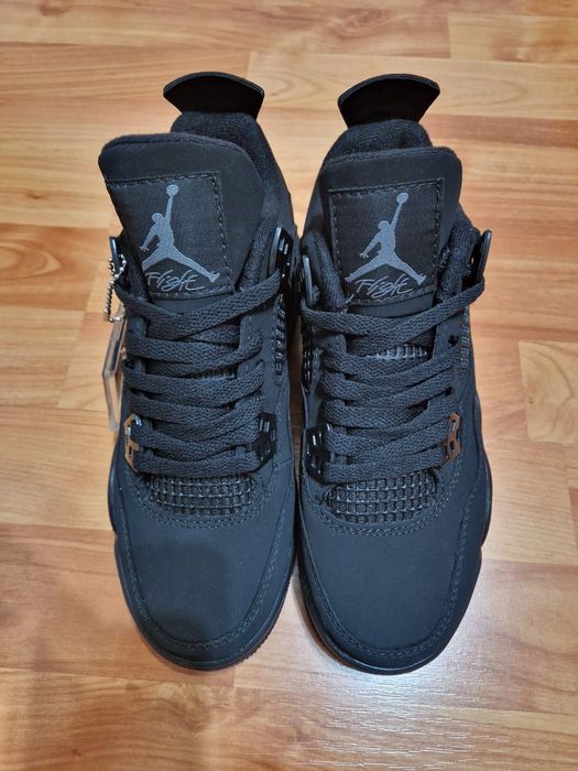 Încălțăminte Jordan patru