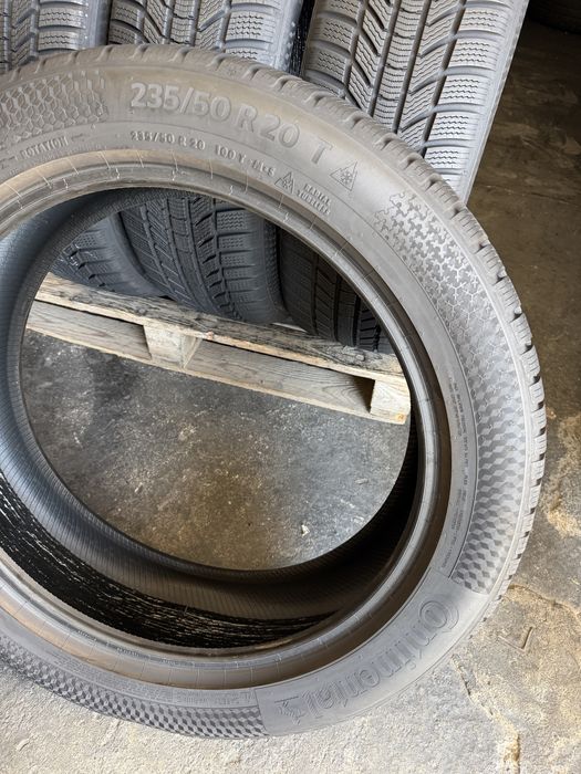 4 anvelope iarna ca NOI , 235/50/20 , Continental , DOT 2024 , 8 mm !