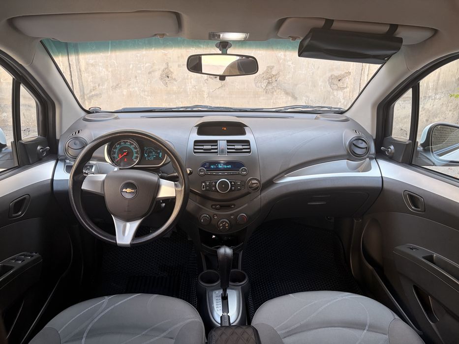 Chevrolet Spark 2 Pozitsiya Avtomat 2019 yil