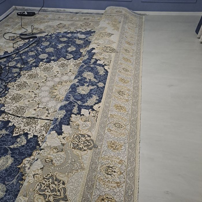 Gilam kesish va tikish