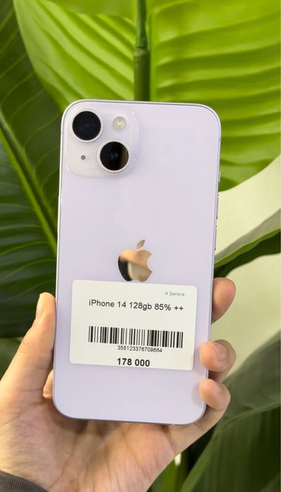iPhone 14 в идельном состоянии