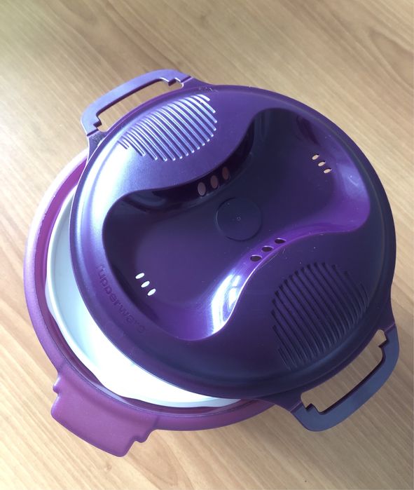 Посуда от Tupperware