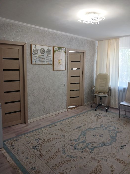 Продам 4-ком.квартиру