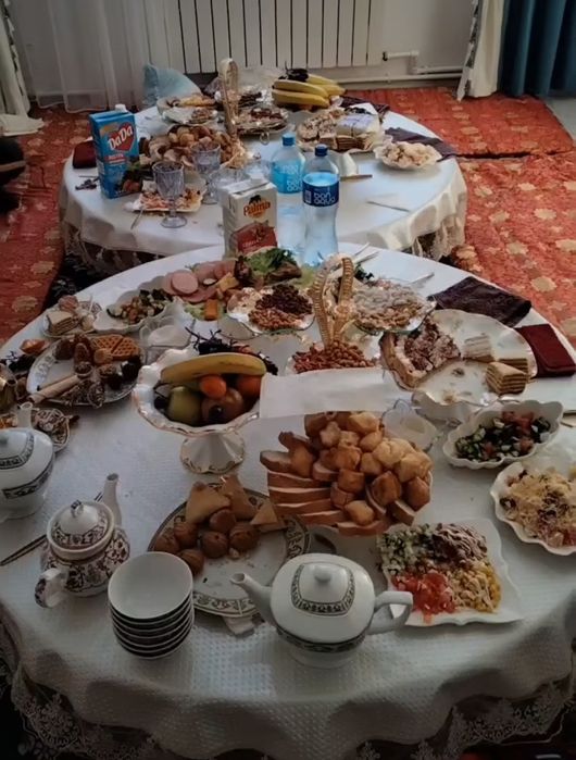 Аренда круглый стол