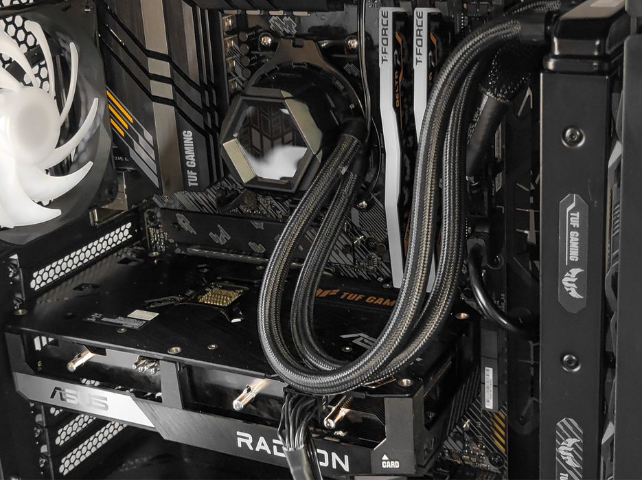 Компютърна конфигурация ASUS TUF GAMİNG CUSTOM