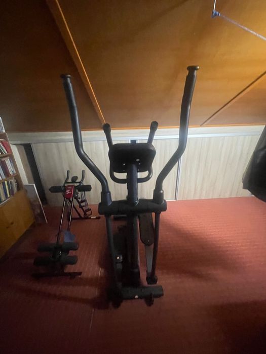 Bicicleta eliptica Techfit E700