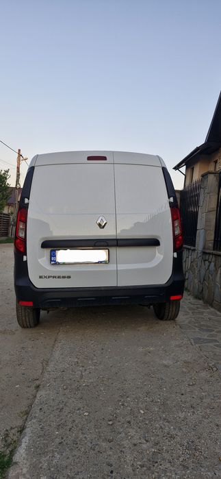 RENAULT Express 2024 — imagine 2