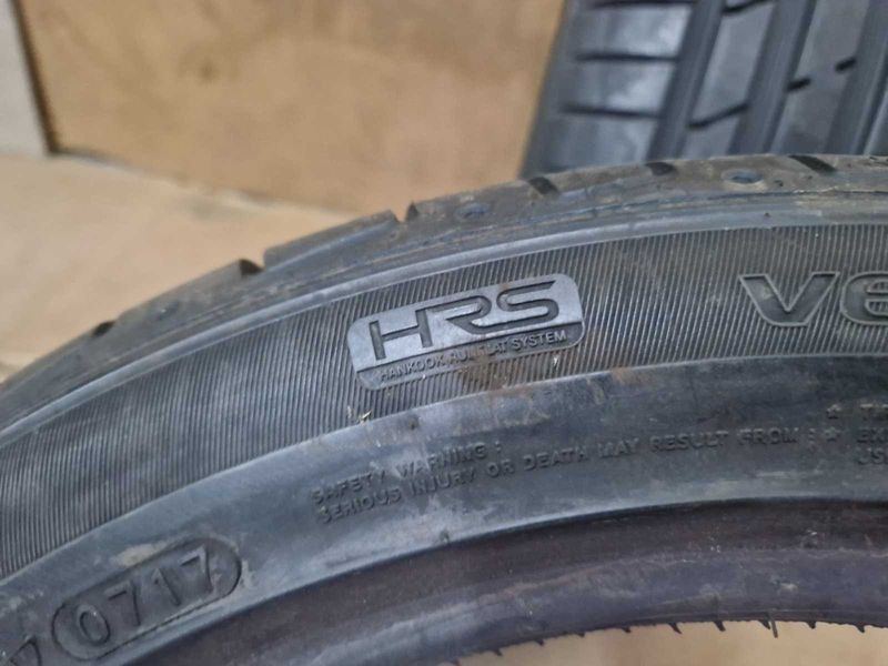 2 Hankook R17 255/40
летни гуми Runflat 
DOT0717
