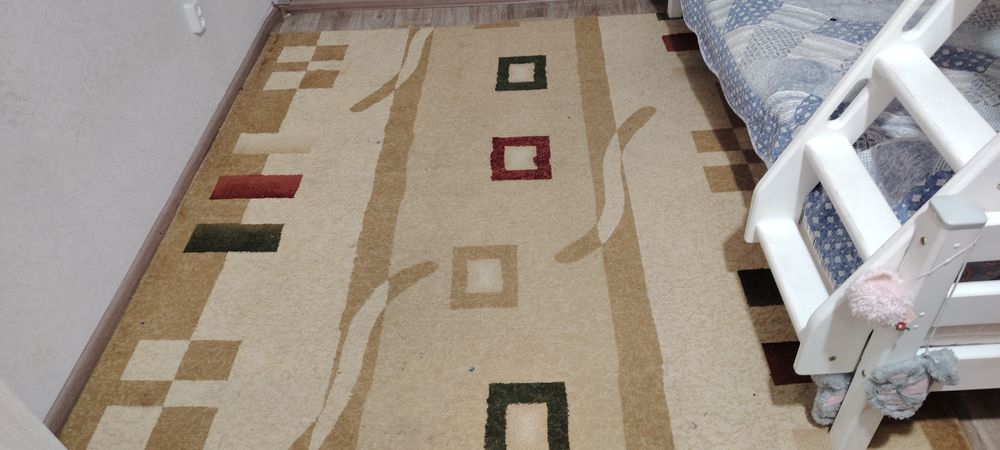 Ковёр шерстяной 2,1 на 2,3