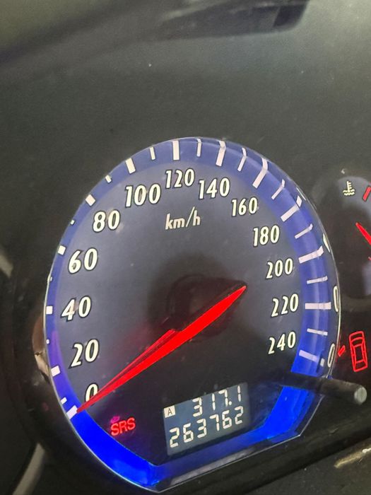 Vand Mitsubishi Granis 2007