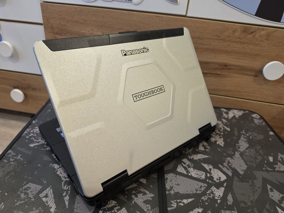 Panasonic Toughbook CF-54 Mk3 / i5-7th / 16GB Ram / 512 SSD