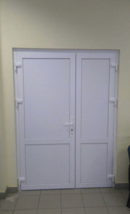 Продам пластиковые окна разные новые