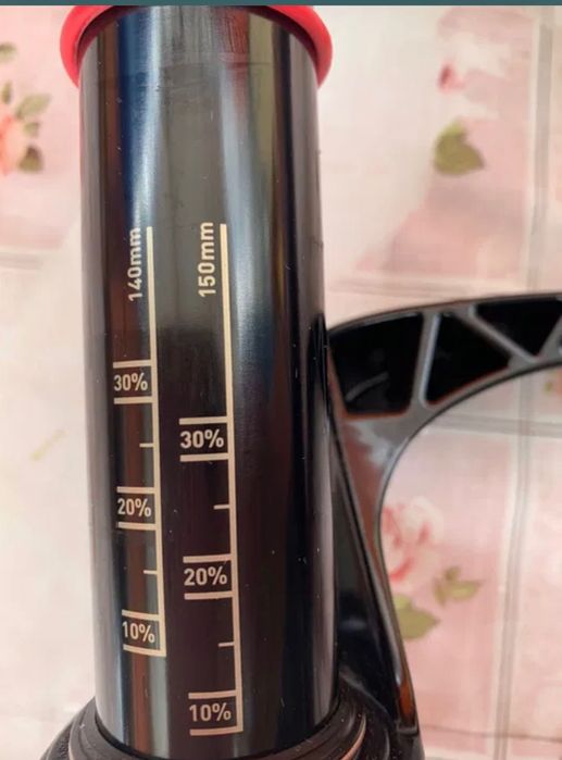 Vând furca bicicleta RockShox 26