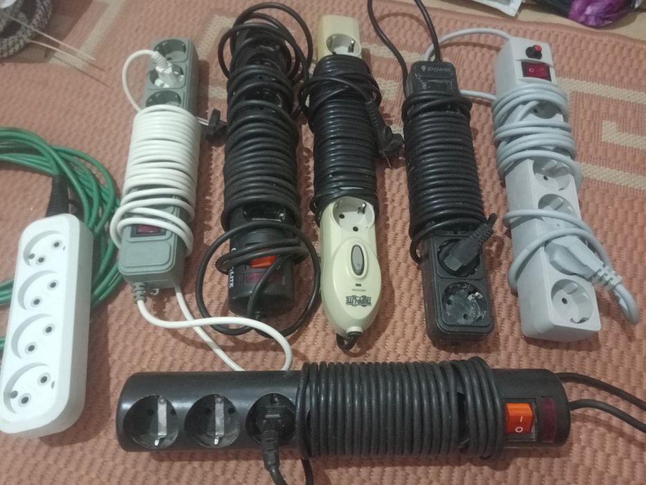 Продам, электро принадлежности .