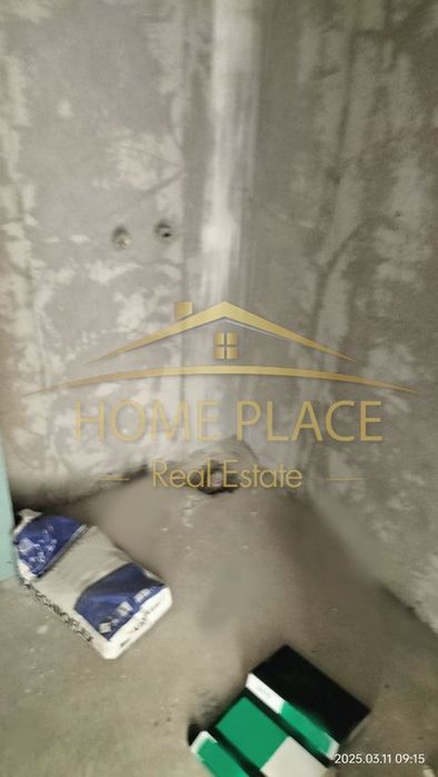 Двустаен апартамент в кв.Възраждане 1