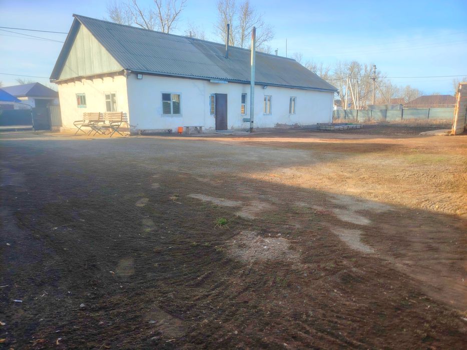 Продам дом с участком рядом с Астаной