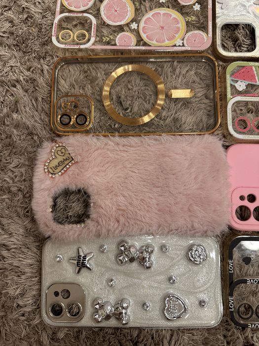 Чехлы на 12 айфон