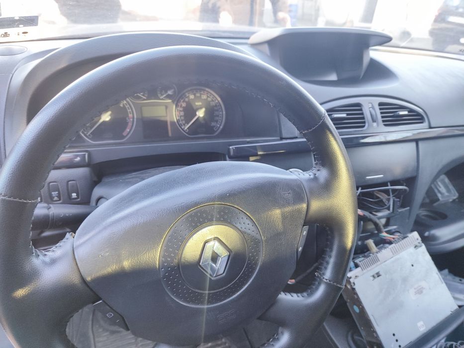 Рено Лагуна 1.9 дци.   ! НА ЧАСТИ !