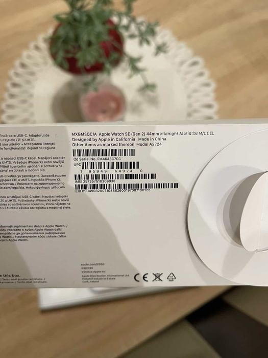 Apple watch SE (Gen 2) 44mm Midnight