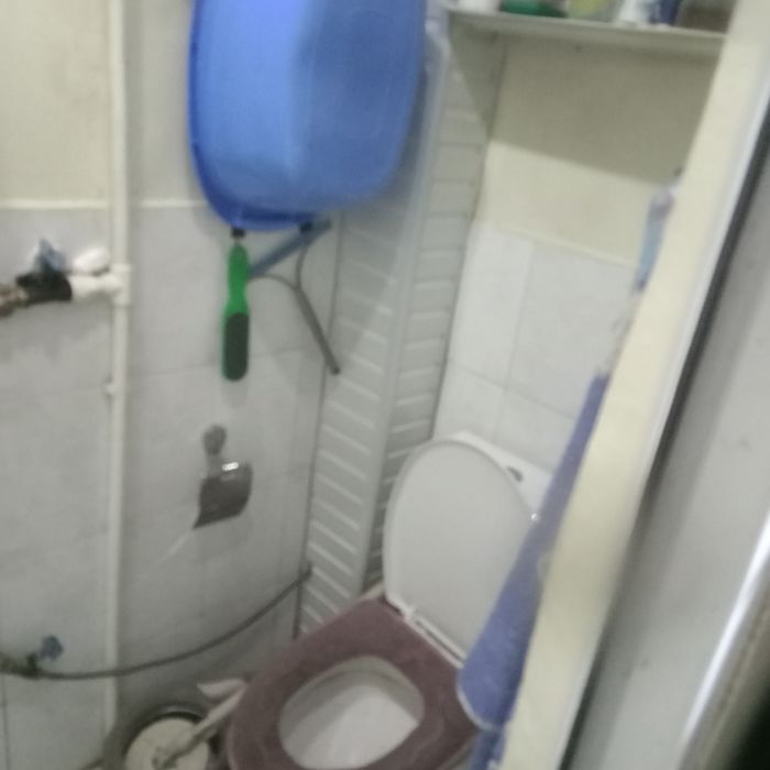 Озиз базар Обмен 1 комнатнатная на 2 комнатную с моей доплатой