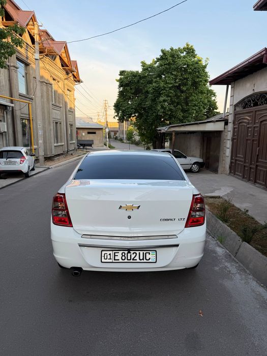 Chevrolet Cobalt full