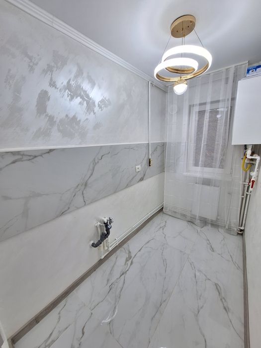 VÂND SAU SCHIMB * APARTAMENT LUX 3 CAMERE * ETAJ 2 * TOTUL NOU * 52 MP * Tomis Nord * Mutare Imediată * GAZE *