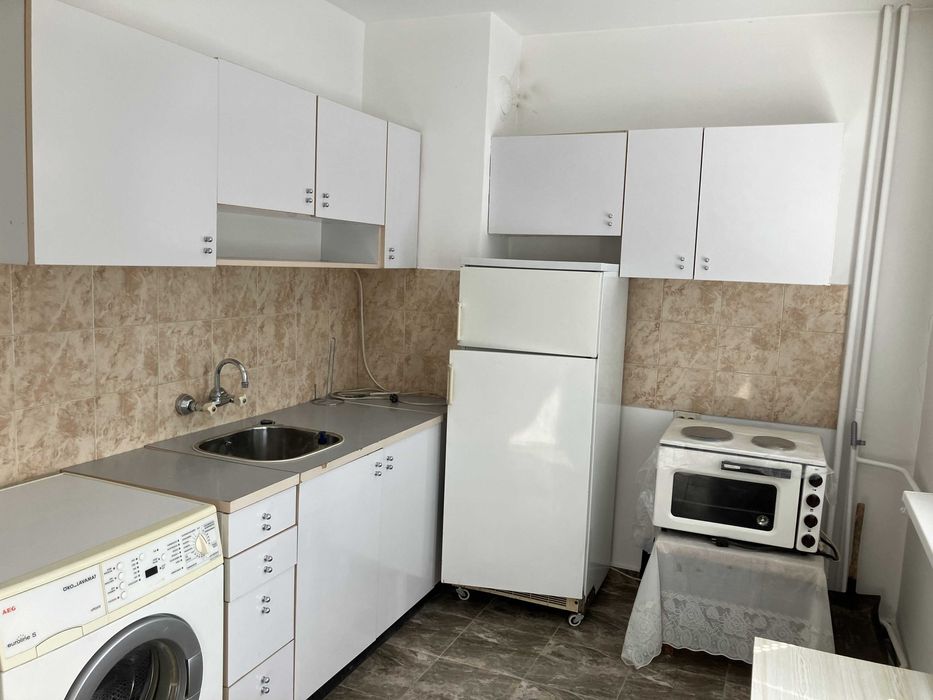 Продава се Двустаен апартамент в София, Люлин 9 - 65 кв.м за 2262 €/кв.м - Снимка #2