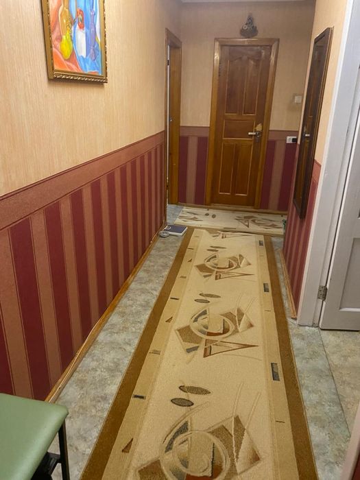 Продам ковёр дорожка