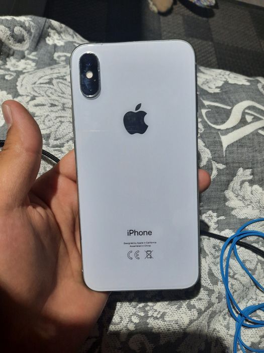 iPhone X 64GB (Обмен) / АКБ 100%