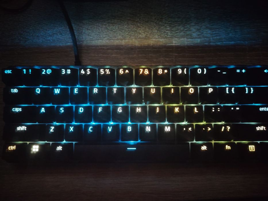 Tastatura razer huntsman mini