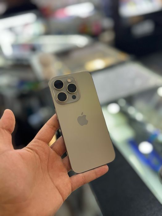 IPhone 15 pro 256 GB EAC