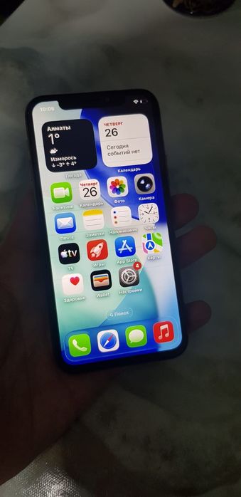 iphone 11 pro продам 52000