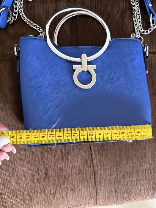 Уникална малка чантичка