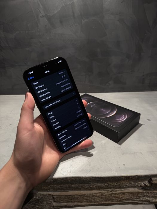 Перфектен Iphone 12 Pro Max 256 GB Graphite