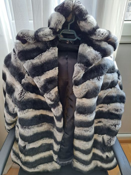Haină  blană cu glugă