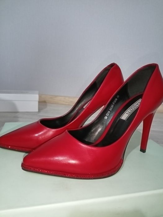 Туфли женские новые