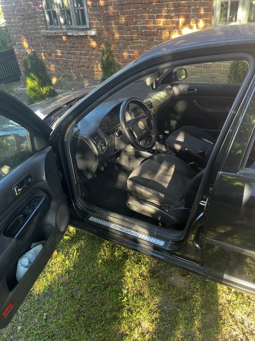 Volkswagen Golf 2003 benzină, 604 € — imagine 3