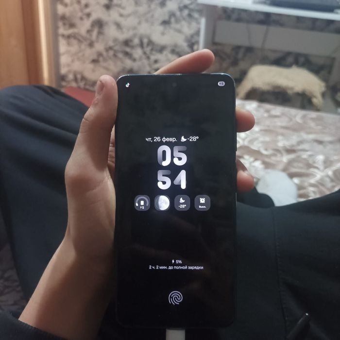 продам Samsung s21fe СРОЧНО