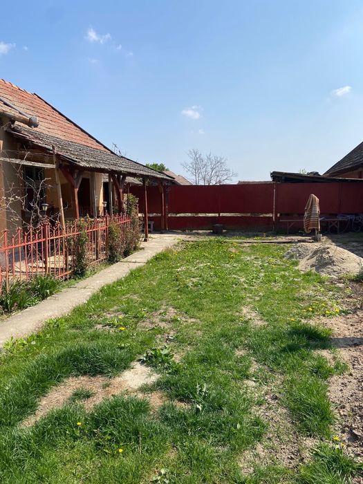 Vand casa urgent