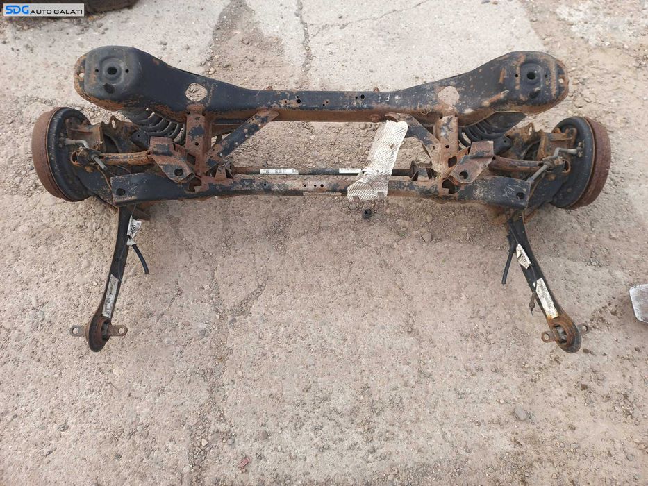 Punte Spate Cu Tambur si Fuzeta Fuzete Arc Arcuri Ford Focus 3 Hatchback Scurt 2010 - 2016 [L2114]