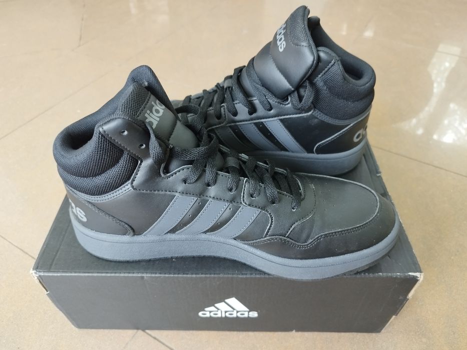 Adidas mid 43 100%original