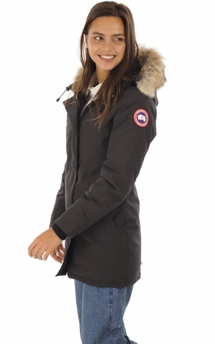 Продам парку Canada Goose