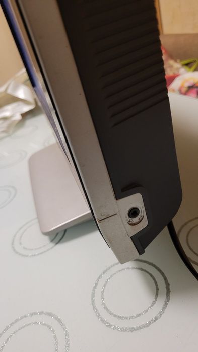 Телевизор  Toshiba 15 инча