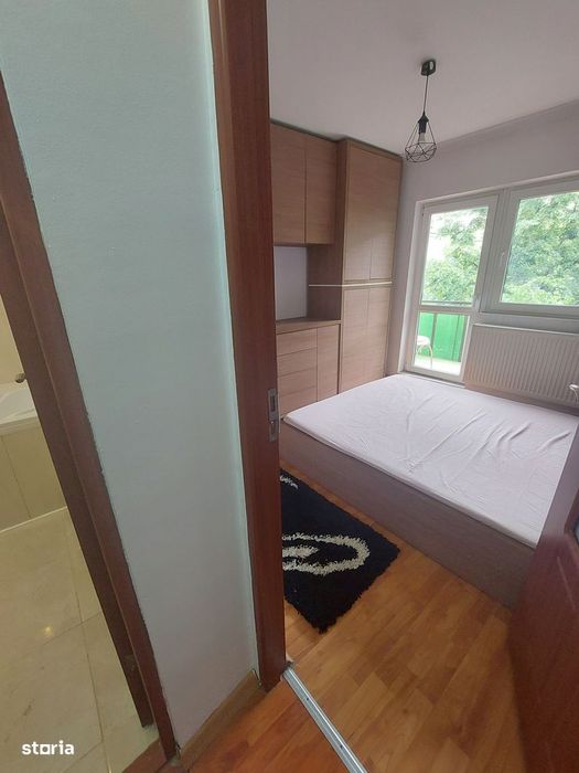 Decebal - 3 camere mobilat și utilat,et.2 , PC , decomandat