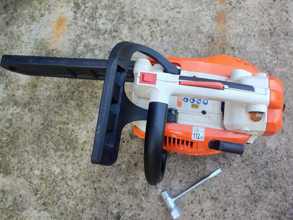 Motoferăstrău RURIS RM280 în stare excelentă.