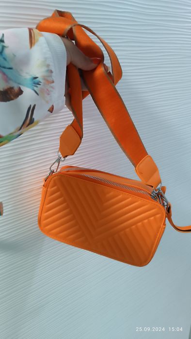 Дамски чанти 20 лв