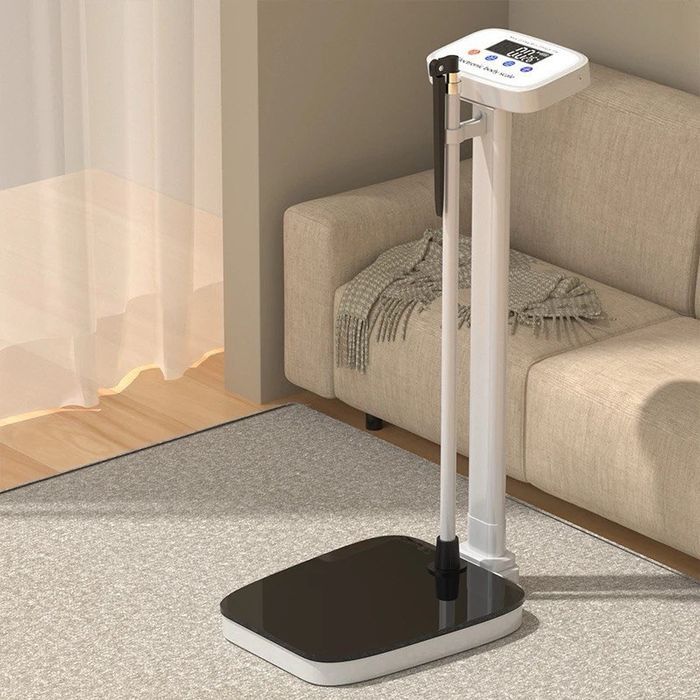 Весы медицинский электронные с ростомером напольные  до 200 кг 195см