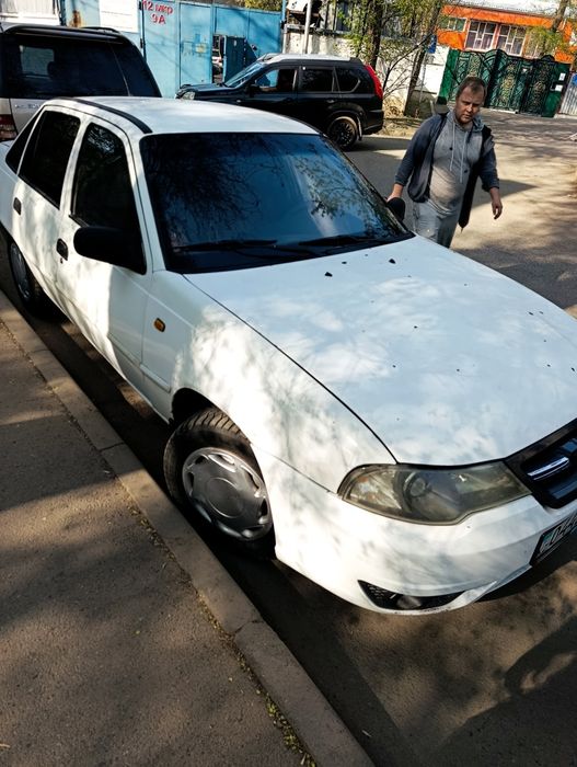 Продам деу нексия 2